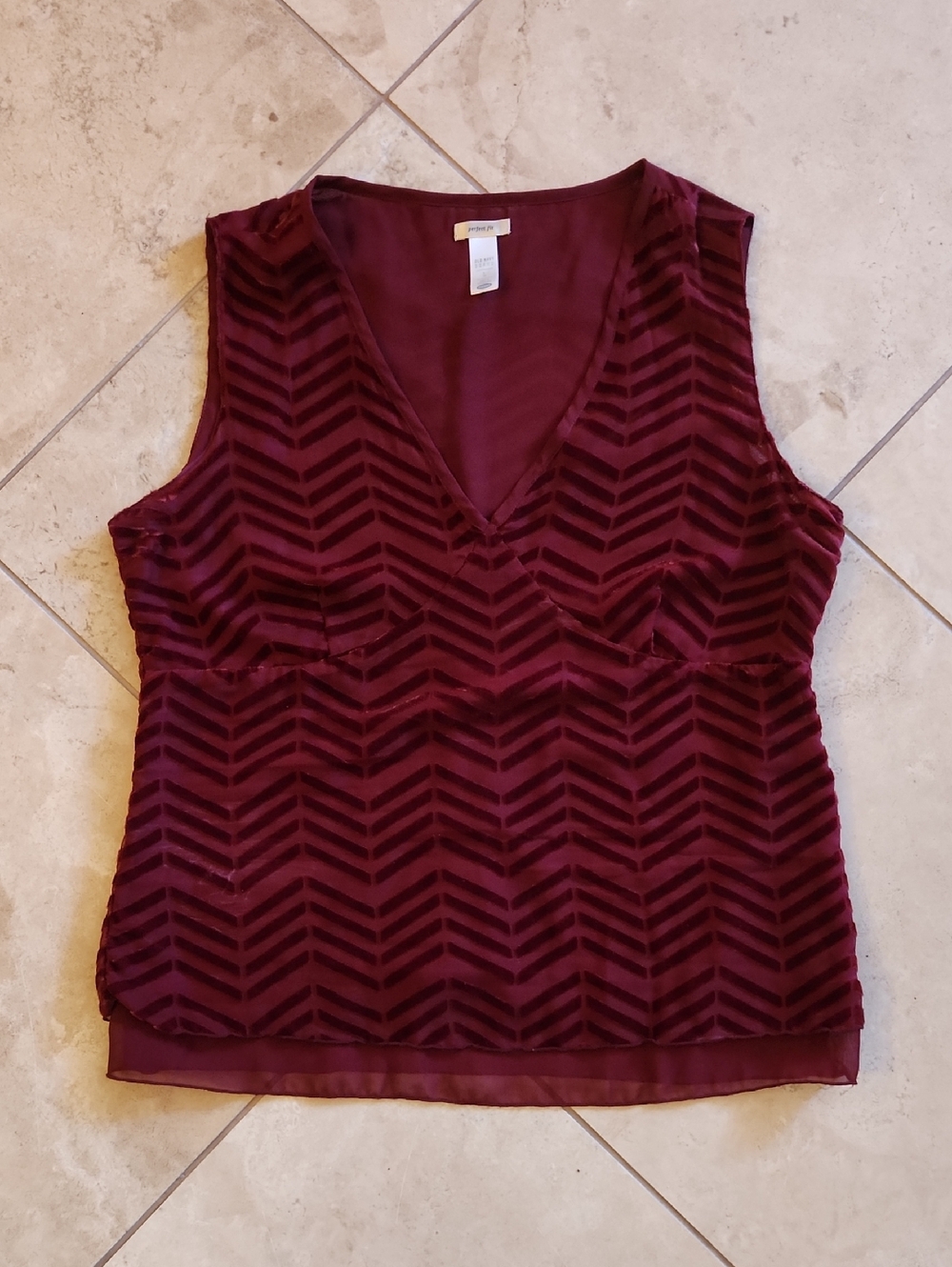 Old Navy Burgundy Velvet Chevron V-Neck Tank